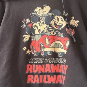 Disneyland Mickey & Minnie’s Runaway Railway Sweatshirt – Small – Black/Gray